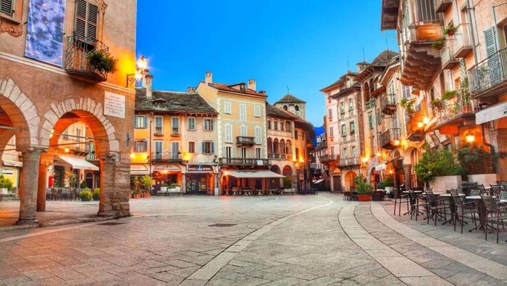 Il Vicolo By Turistica Appartement Domodossola Buitenkant foto